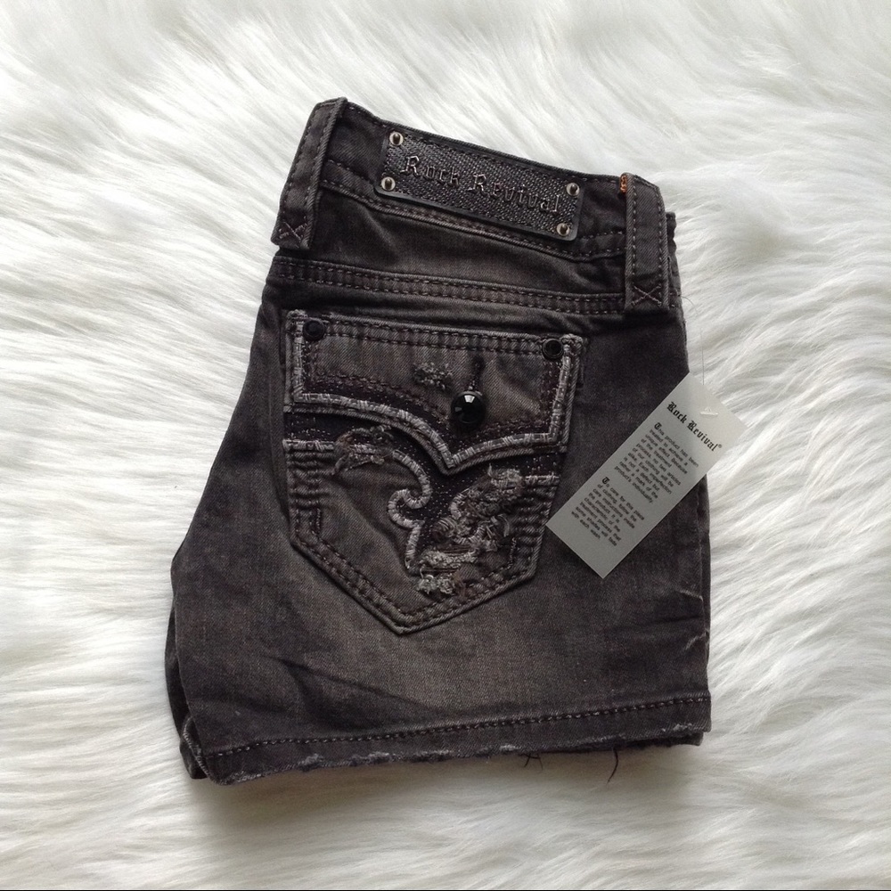 NEW Rock Revival "Paolina" Shorts